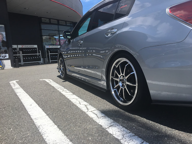 インプレッサ G4のホイール交換・5zigen・5ZIGENホイールに関するカスタム事例の投稿画像2枚目
