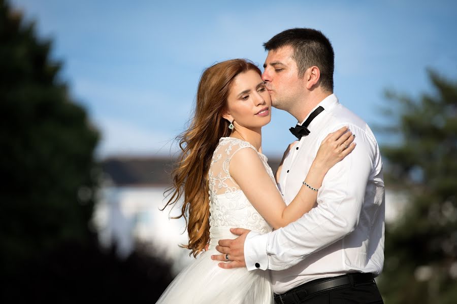 Photographe de mariage Fotografika Fotografika (adriantirsogoiu). Photo du 15 juillet 2017