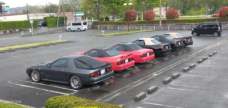 RX-7のRX-7・カブリオレ・オフ会・黄砂嫌い・初心者🔰に関するカスタム事例の投稿画像23枚目
