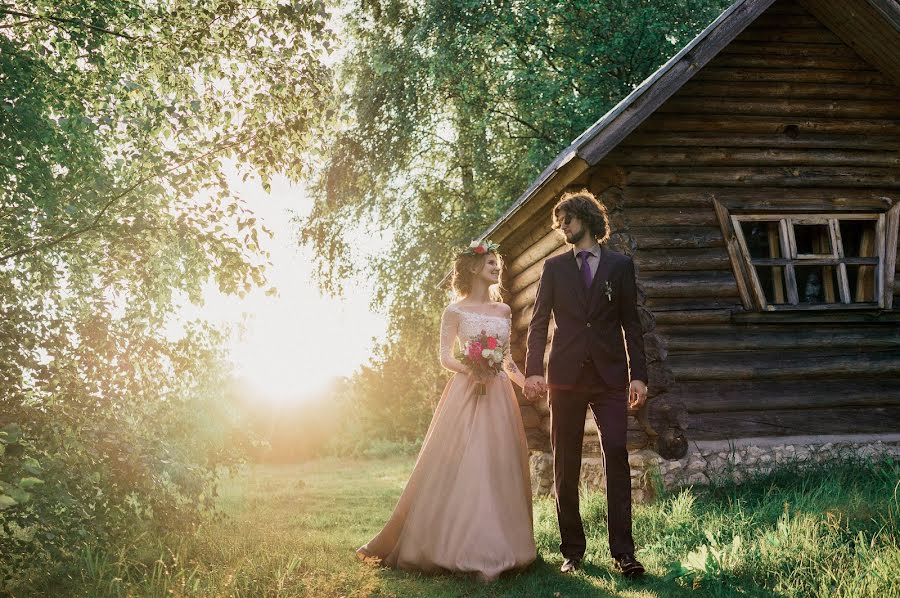 Fotógrafo de casamento Sergey Potlov (potlovphoto). Foto de 10 de agosto 2017