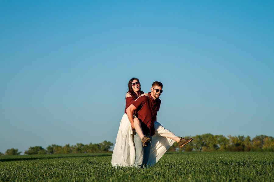 Fotógrafo de bodas Yana Novickaya (novitskayafoto). Foto del 3 de junio 2018