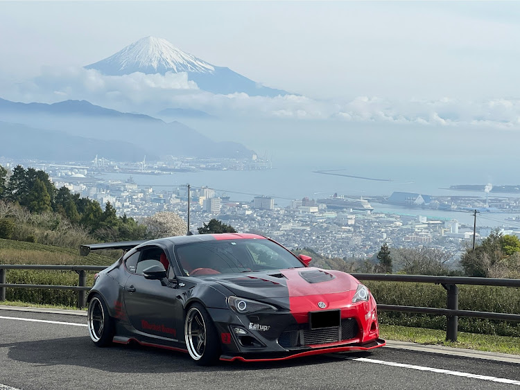 86のEat up⤴️・やっぱりお尻は大事・ロケットバニー86・富士山・日本平に関するカスタム事例の投稿画像1枚目