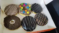 Mad Over Donuts photo 8