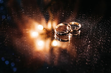 Wedding photographer Darya Gordeeva (daria2410). Photo of 24 December 2020