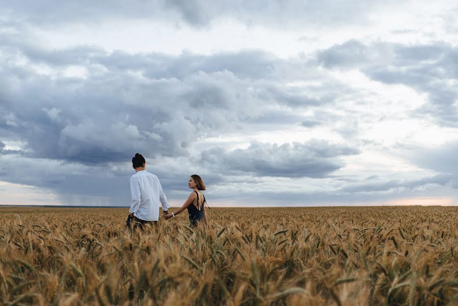 Wedding photographer Yuliya Esina (esinaphoto). Photo of 5 July 2019