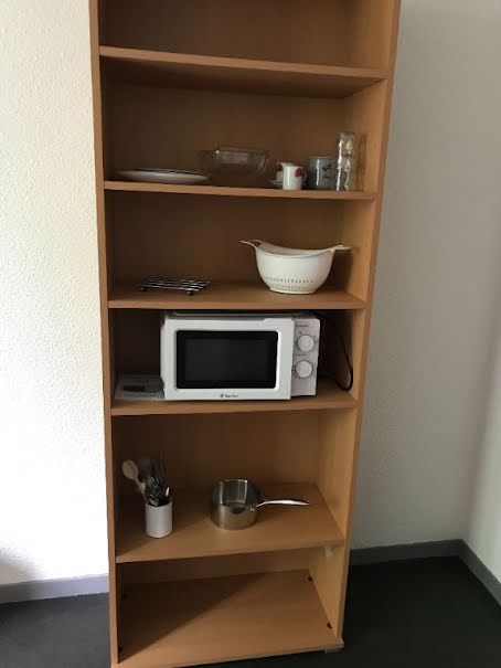 Location meublée appartement 1 pièce 23 m² à Limoges (87000), 370 €