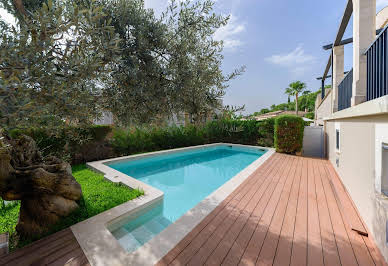 Villa with pool and terrace 3