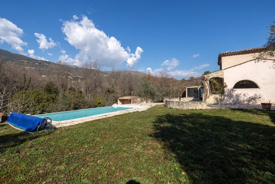 Vente maison 4 pièces 161 m² à Tourrettes-sur-Loup (06140), 695 000 €