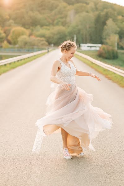 Fotografo di matrimoni Marianna Bencsik (mannafoto). Foto del 10 ottobre 2022