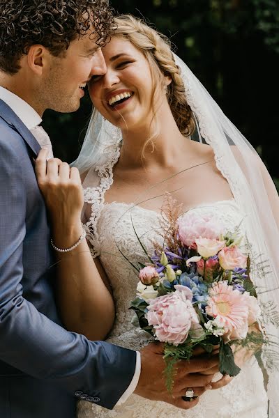 Wedding photographer Helen Navajas (helennavajas). Photo of 2 May 2019