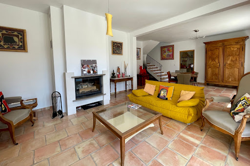 Maison avec piscine et terrasse 3