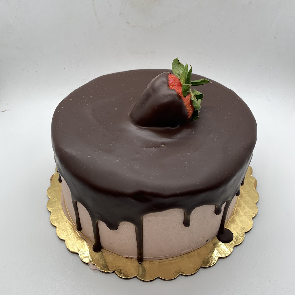 GLUTEN FREE 6” strawberry layer cake, topped with ganache and fresh sliced strawberries for Valentines Day 2021