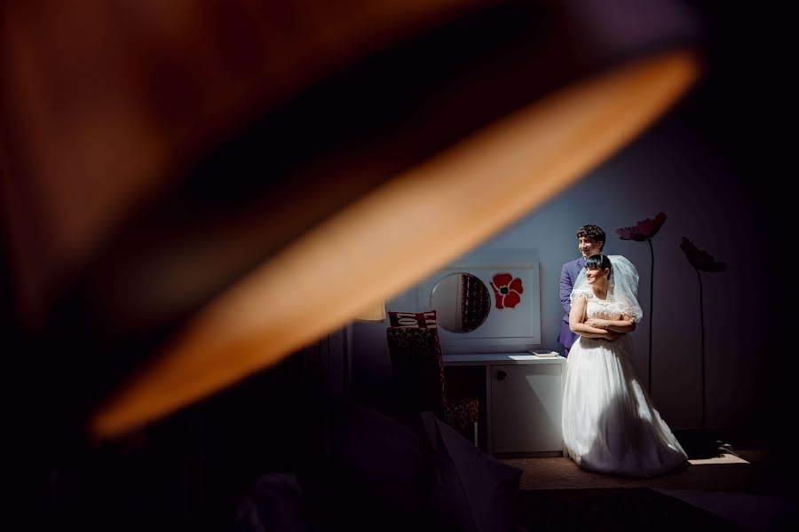 Photographe de mariage Vaduva Adelin-Ionut (infinitemoments). Photo du 11 mars 2022