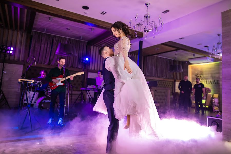 Photographe de mariage Maksim Korelin (korelinmaxim). Photo du 30 mars 2021