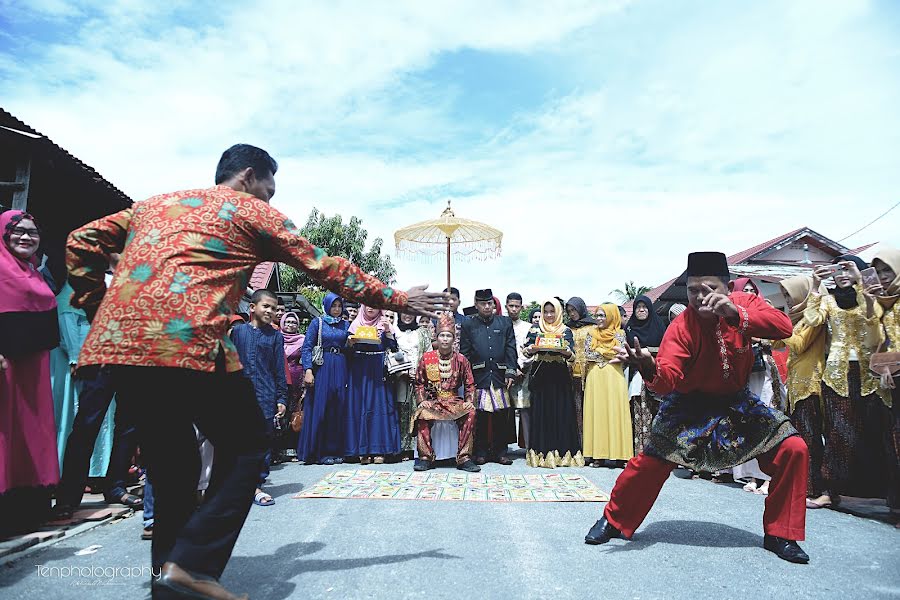 Fotografo di matrimoni Akhirul Mukminin (mukminin2). Foto del 12 luglio 2017