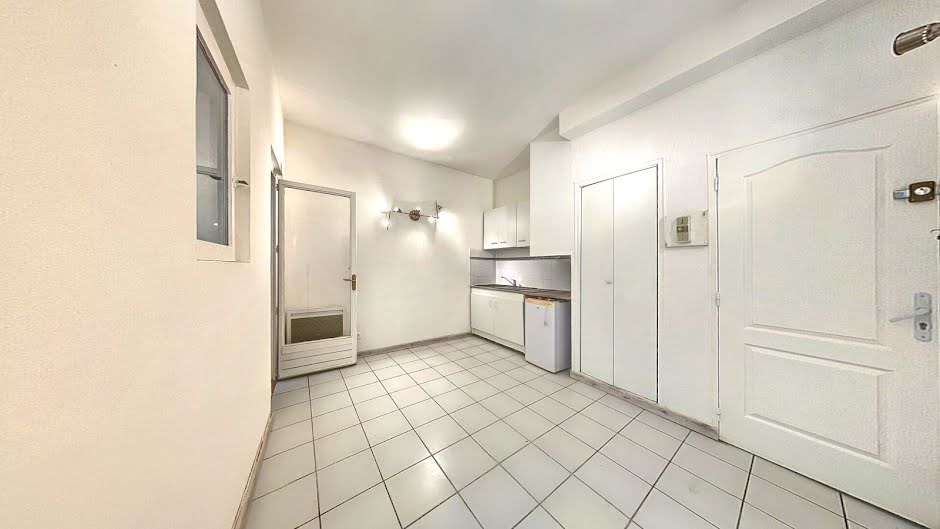 Vente appartement 1 pièce 23 m² à Avignon (84000), 81 500 €