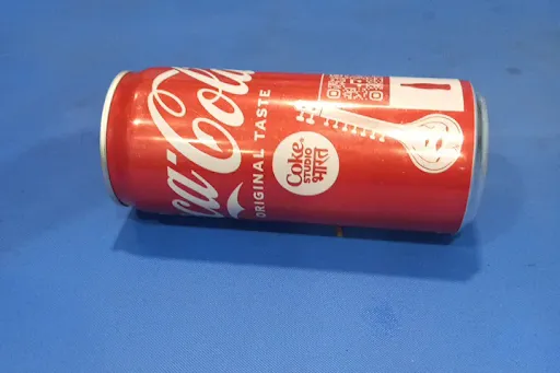 Coca Cola Soft Beverage [300 Ml, 1 Can]