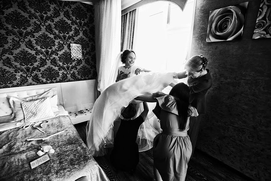 婚禮攝影師Dmitriy Demskoy（kurnyavko）。2016 11月1日的照片
