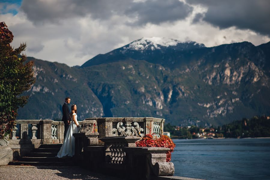 Fotografo di matrimoni Adina Vulpe (jadoris). Foto del 4 febbraio 2017