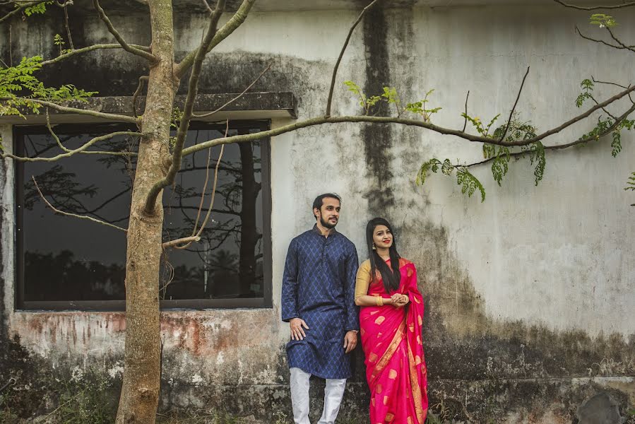 Fotógrafo de casamento Zakir Hossain (canvasofcolor). Foto de 25 de fevereiro 2021