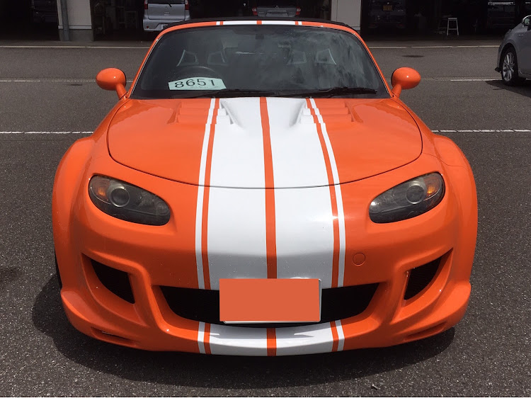 GT-Garage@Gulliverさんが投稿したガリバーGTガレージ・ロードスター ・NCEC・オールペン・ストライプに関するカスタム事例の投稿画像1枚目