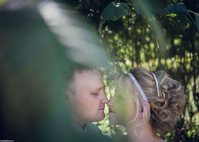 Fotógrafo de casamento Aleksey Khukhka (huhkafoto). Foto de 27 de junho 2013