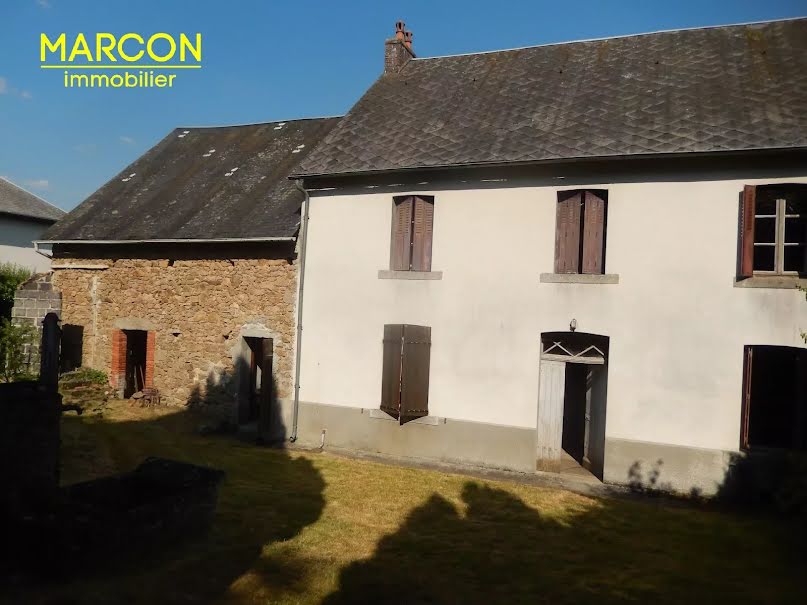 Vente maison 6 pièces 147 m² à Fursac (23290), 77 000 €