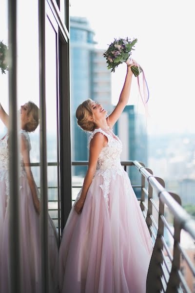 Wedding photographer Nastya Anikanova (takepic). Photo of 2 April 2018