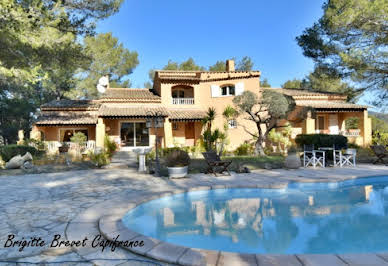 House with pool and terrace 16