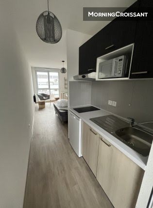 Location meublée appartement 1 pièce 25 m² à Clermont-Ferrand (63000), 550 €