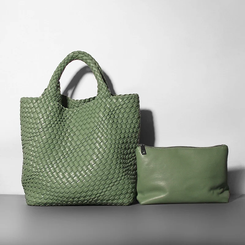 Bolso cubo de cuero suave y hombro único, bolso dumpling tejido, estilo y comodidad para tu día a día.