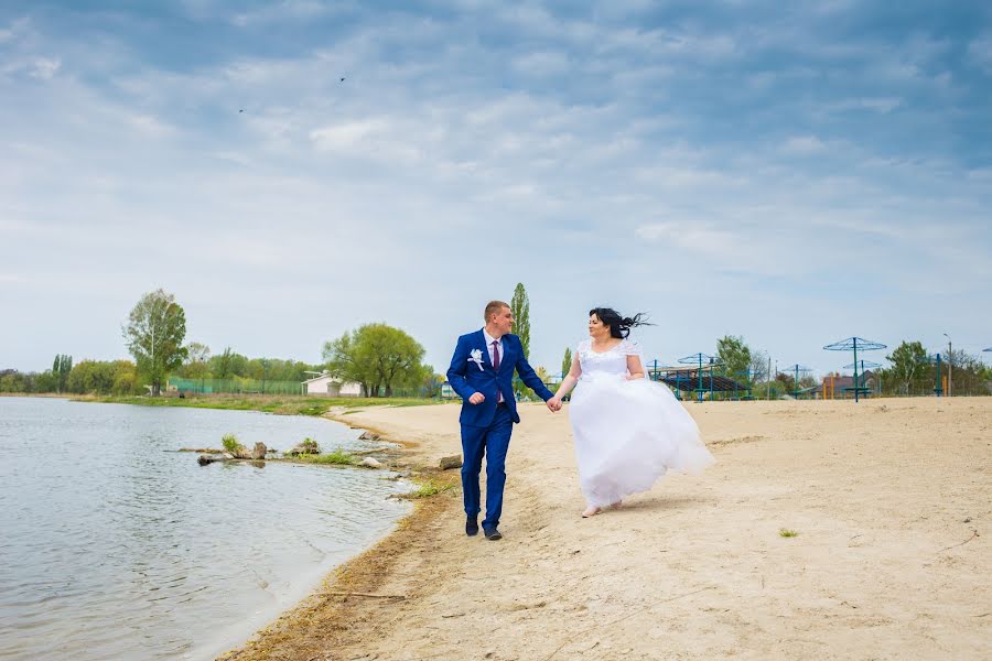 Photographe de mariage Maksim Vasilenko (maximilyan77). Photo du 15 mai 2017