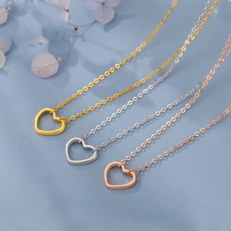 Fresh Mori Halskette Damen, schlichtes, hohles Herz, temperamentvolle Schlüsselbeinkette, ein stilvolles Accessoire für Frauen.