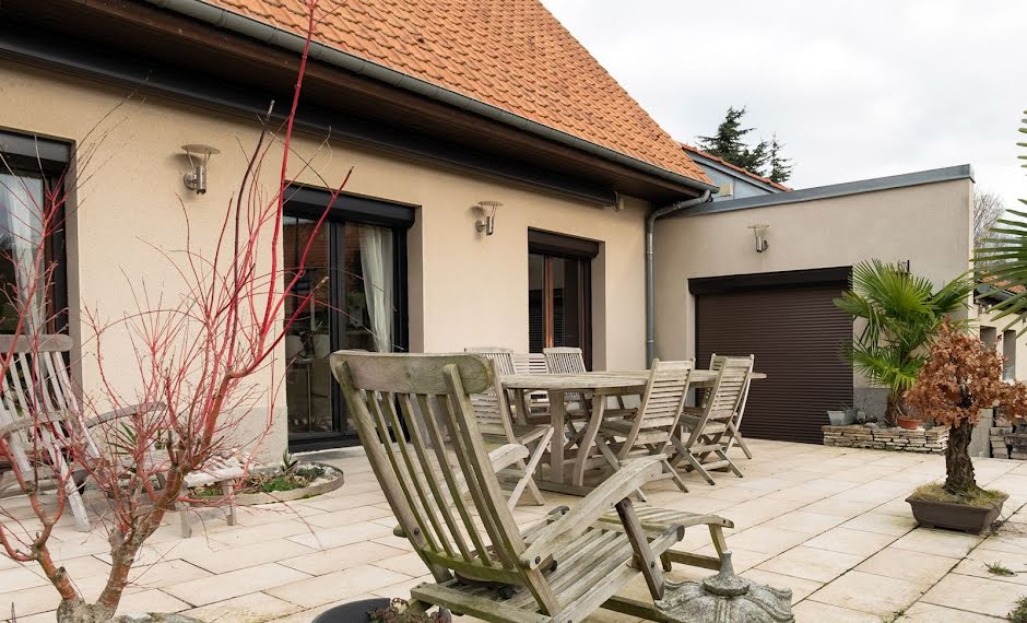 Vente maison 4 pièces 100 m² à Salouël (80480), 332 000 €