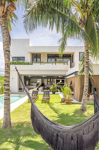 Villa avec piscine et terrasse 4