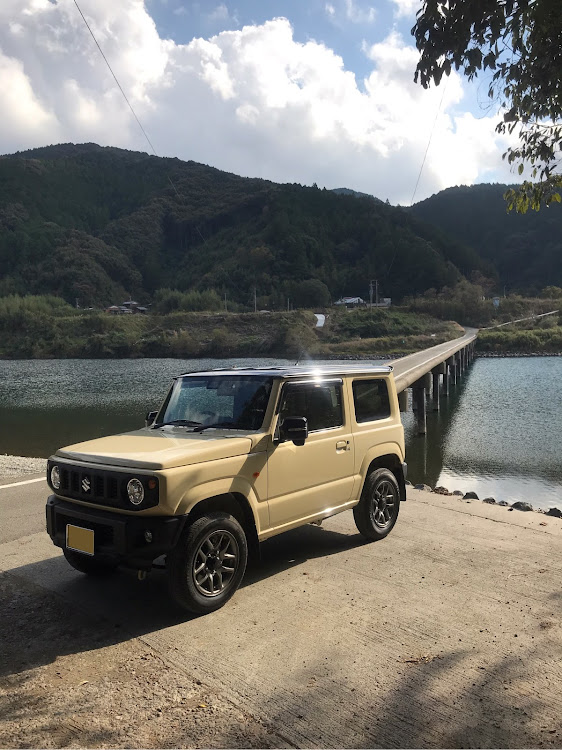 ジムニーの左斜め前写真展に関するカスタム事例の投稿画像3枚目