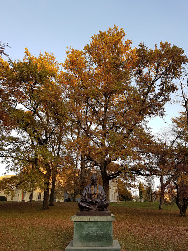 Geneva, Statue of Gandhi