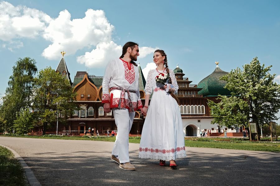 Fotógrafo de casamento Andrey Svadebnik (svadebnik). Foto de 8 de fevereiro 2020