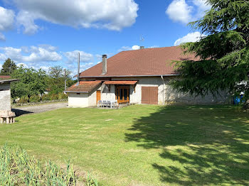 maison à Xertigny (88)