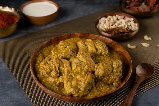 Chicken Reshmi Butter Masala