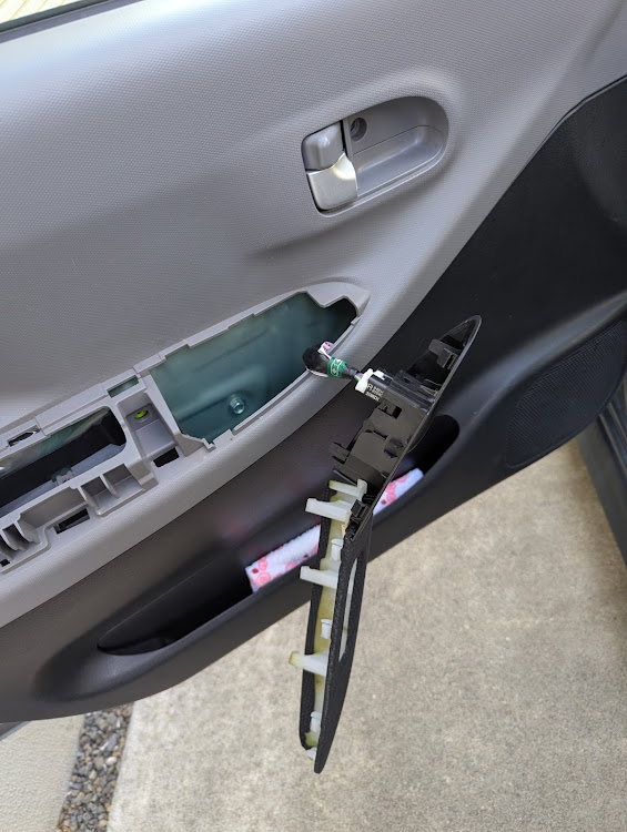 ソニカのKF-DET・Soaring and Nimble Car・インナードアハンドル・CAR TUNE的な投稿・メンテナンスに関するカスタム事例の投稿画像2枚目