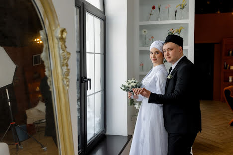 結婚式の写真家Dinar Gilmutdinov (dinar)。4月6日の写真