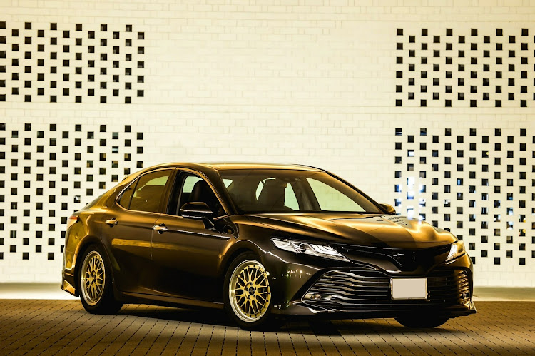 カムリの友人に撮影してもらいました📸✨・グラファイトメタリック・BBS LM・一眼レフ撮影・お気に入りのアングルに関するカスタム事例の投稿画像2枚目