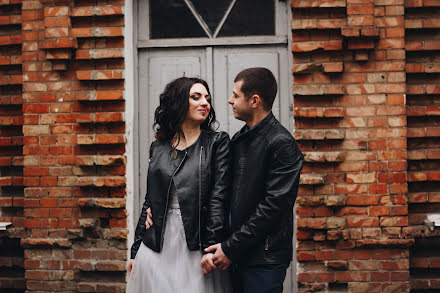 Fotógrafo de casamento Viktoriya Romenskaya (romenskayavika). Foto de 27 de setembro 2020