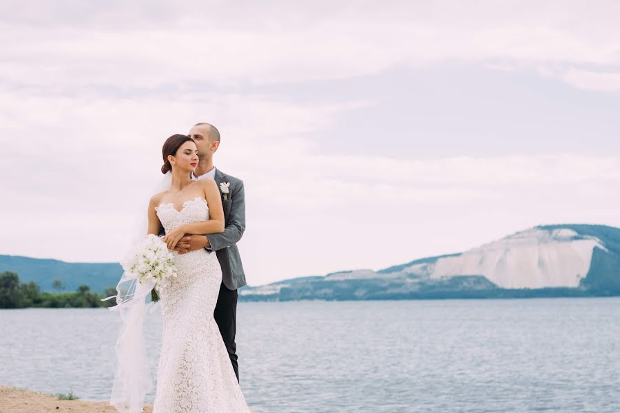 Wedding photographer Darya Bryanceva (photobryanceva). Photo of 19 January 2019