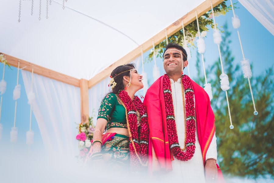 Fotógrafo de bodas Aditya Mahagaonkar (aditya190959). Foto del 18 de abril 2019