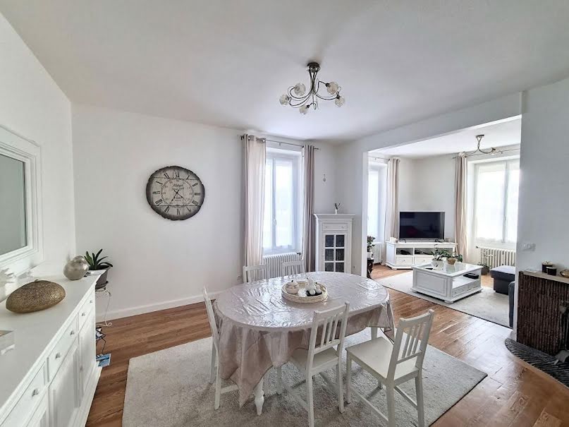 Vente maison 6 pièces 175 m² à Janville-en-Beauce (28310), 254 000 €