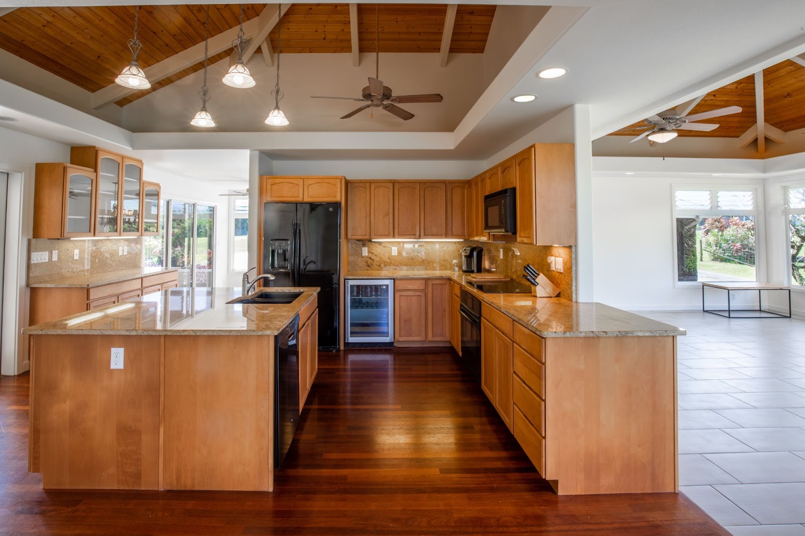 Traditional kitchen 