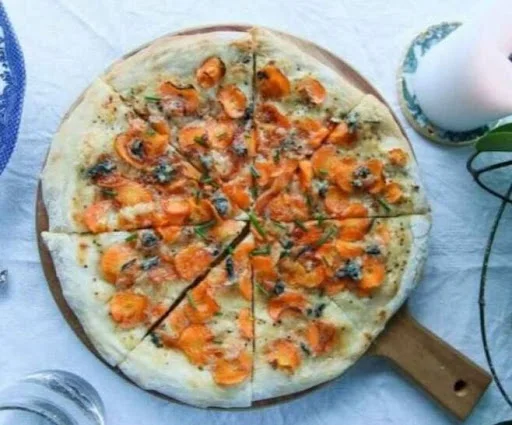 Carrot Pizza [Small, 7 Inches]
