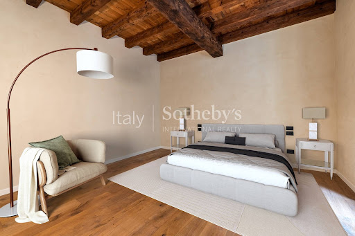 Apartment 4